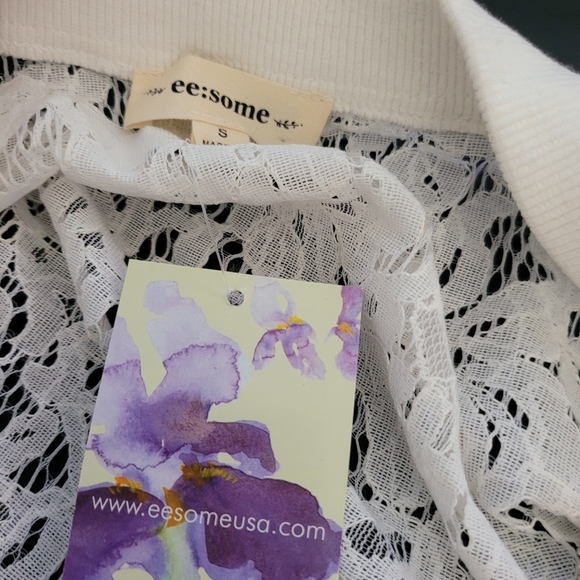 Ee some embroidery zip up jacket new - Picture 6 of 6